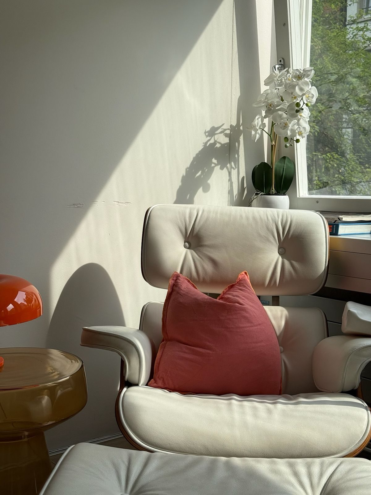 A consultation chair at the clinic on Dufourstrasse